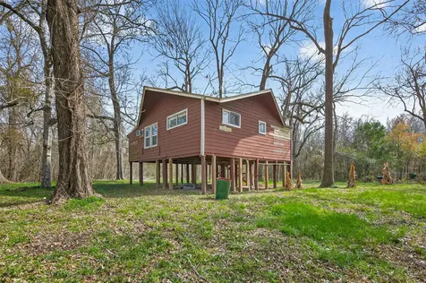 200 County Road 2859 Cleveland TX 77327