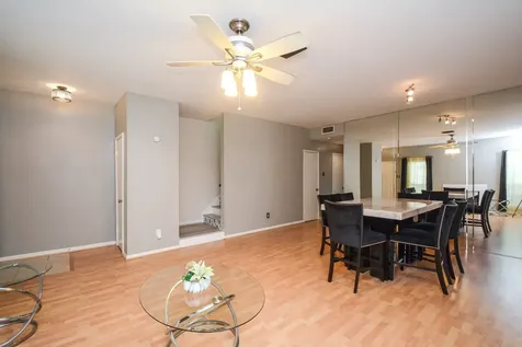 3800 Tanglewilde Street 106 Houston TX 77063