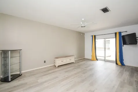 3800 Tanglewilde Street 106 Houston TX 77063
