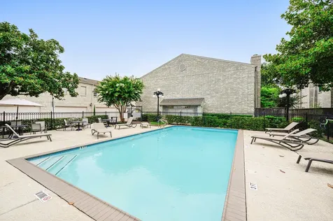 3800 Tanglewilde Street 106 Houston TX 77063