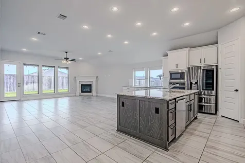 4002 Maple Glen Drive Fulshear TX 77441