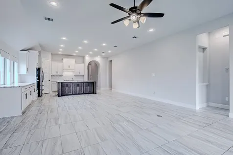 4002 Maple Glen Drive Fulshear TX 77441
