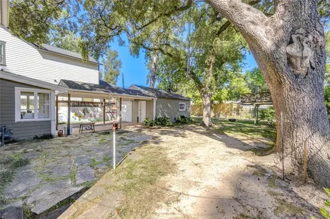1550 Sue Barnett Drive Houston TX 77018