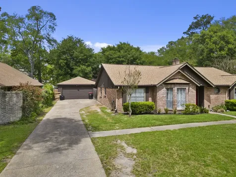 8218 Camborne Lane Houston TX 77070