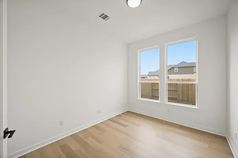 140 Silverbow Creek Way Conroe TX 77304