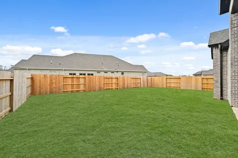 140 Silverbow Creek Way Conroe TX 77304