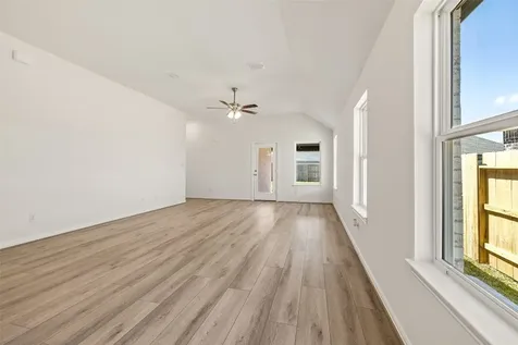 209 Cross Gable Lane Dayton TX 77535