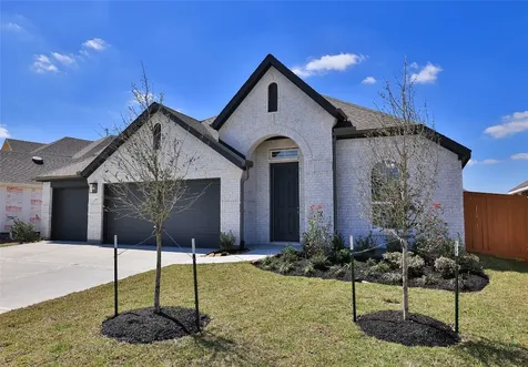 209 Cross Gable Lane Dayton TX 77535
