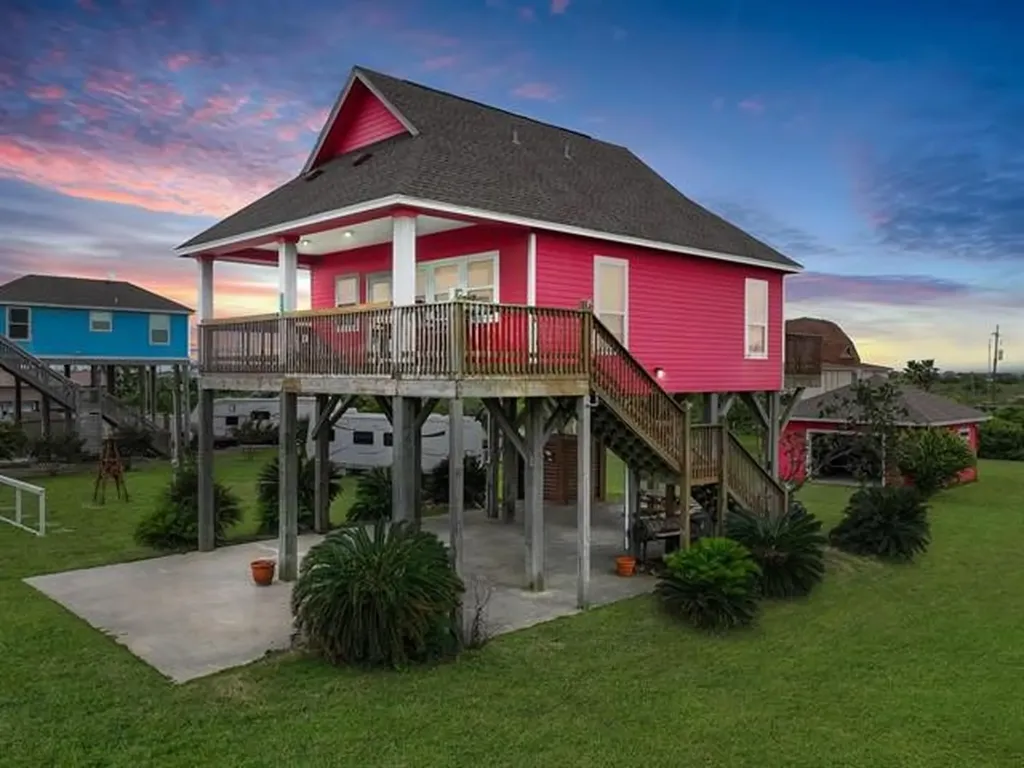 1219 Front Avenue Avenue Port Bolivar TX 77650