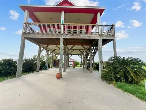 1219 Front Avenue Avenue Port Bolivar TX 77650