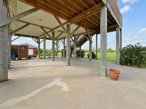 1219 Front Avenue Avenue Port Bolivar TX 77650
