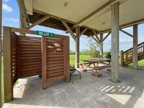 1219 Front Avenue Avenue Port Bolivar TX 77650