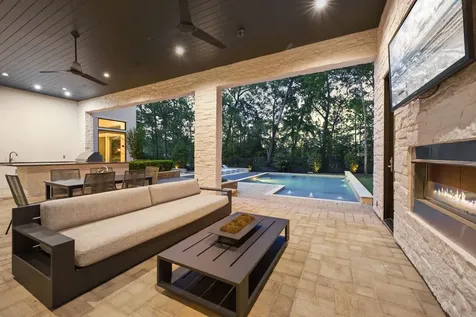 78 S Badger Lodge Circle The Woodlands TX 77389
