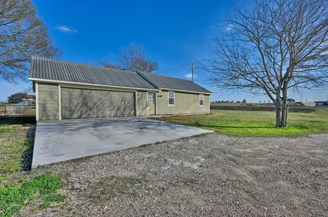 2511 S Market Street Brenham TX 77833