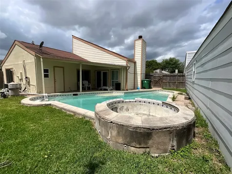 11111 Petworth Drive Houston TX 77072
