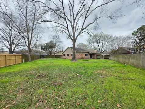 9814 Kiwi Lane Conroe TX 77385