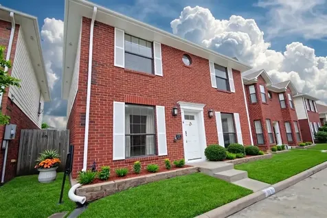 13831 Trumpetvine Street Houston TX 77083