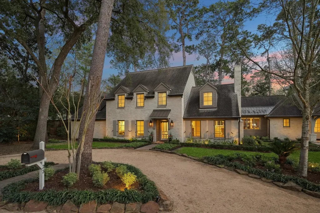 23 Hickory Ridge Drive Houston TX 77024
