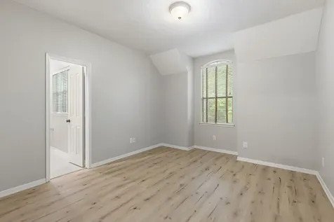 3 S Altwood Circle The Woodlands TX 77382