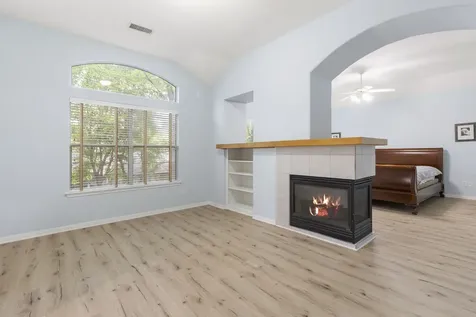3 S Altwood Circle The Woodlands TX 77382