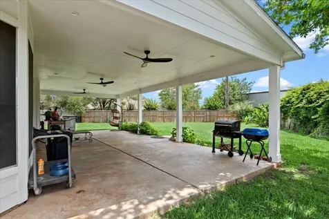 8731 Majesticbrook Drive Houston TX 77095