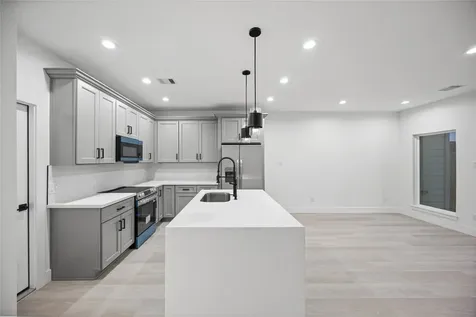 8218 Lawler Street A Houston TX 77051