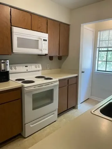 2401 Sycamore Avenue E7 Huntsville TX 77340