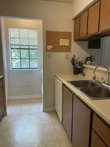 2401 Sycamore Avenue E7 Huntsville TX 77340