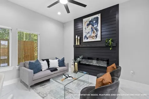 825 Paul Quinn Street C Houston TX 77091