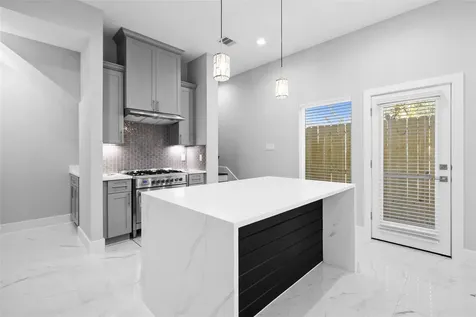 825 Paul Quinn Street C Houston TX 77091