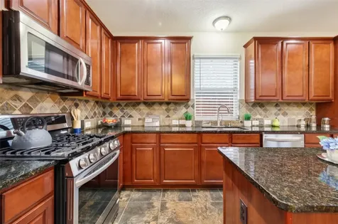2915 Firewalk Trace Katy TX 77494
