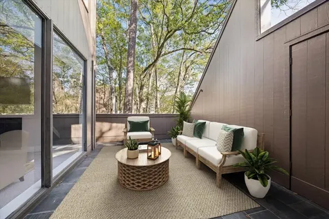 225 Litchfield Lane Houston TX 77024
