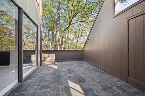 225 Litchfield Lane Houston TX 77024