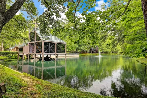 225 Litchfield Lane Houston TX 77024