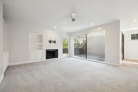 225 Litchfield Lane Houston TX 77024