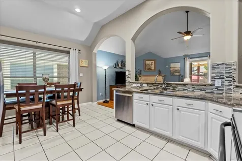 312 Blossomwood Drive League City TX 77573