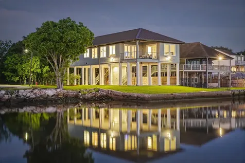 2002 Cove Park Drive Kemah TX 77565