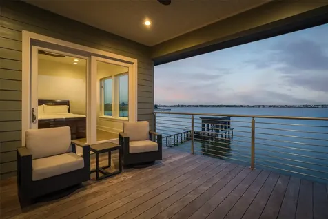 2002 Cove Park Drive Kemah TX 77565