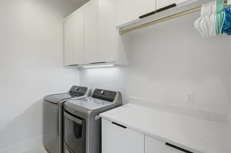 2002 Cove Park Drive Kemah TX 77565