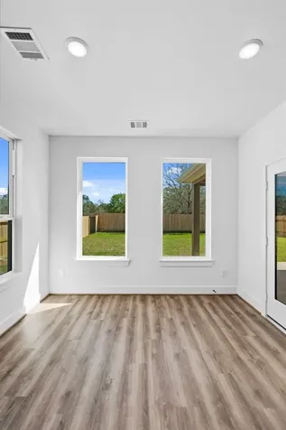 361 Covey Lane Sealy TX 77474