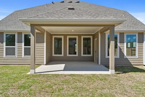 361 Covey Lane Sealy TX 77474