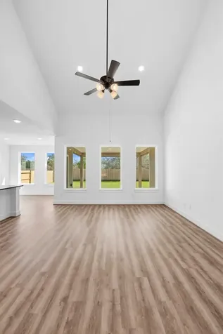 361 Covey Lane Sealy TX 77474