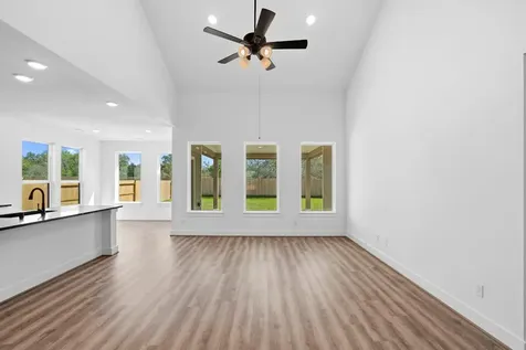 361 Covey Lane Sealy TX 77474