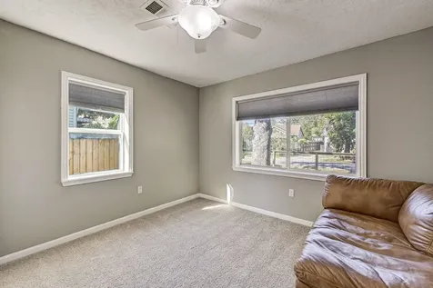 3906 Beggs Street Houston TX 77009