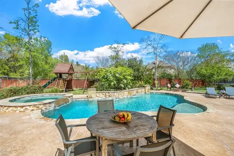 26 Verdin Place The Woodlands TX 77389
