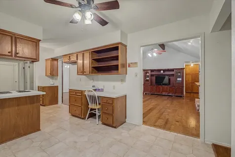139 Spanish Moss Lane Lake Jackson TX 77566