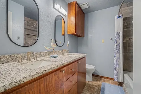 139 Spanish Moss Lane Lake Jackson TX 77566