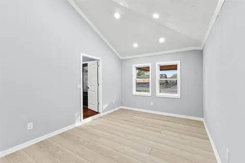 5402 Libbey Lane Houston TX 77092