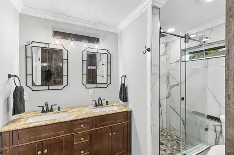 5402 Libbey Lane Houston TX 77092