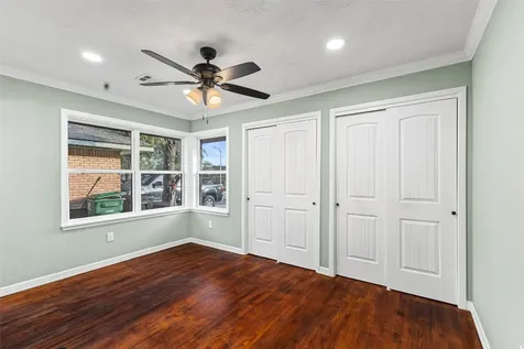 5402 Libbey Lane Houston TX 77092